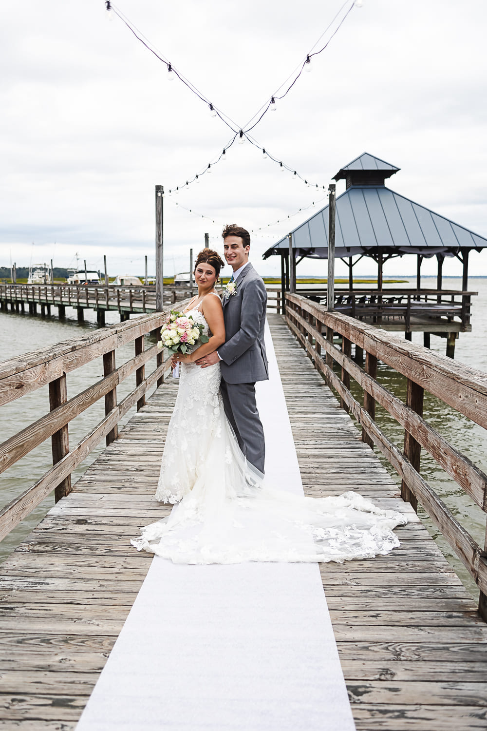 Waterfront wedding at Gatling Pointe Yacht Club Smithfield13