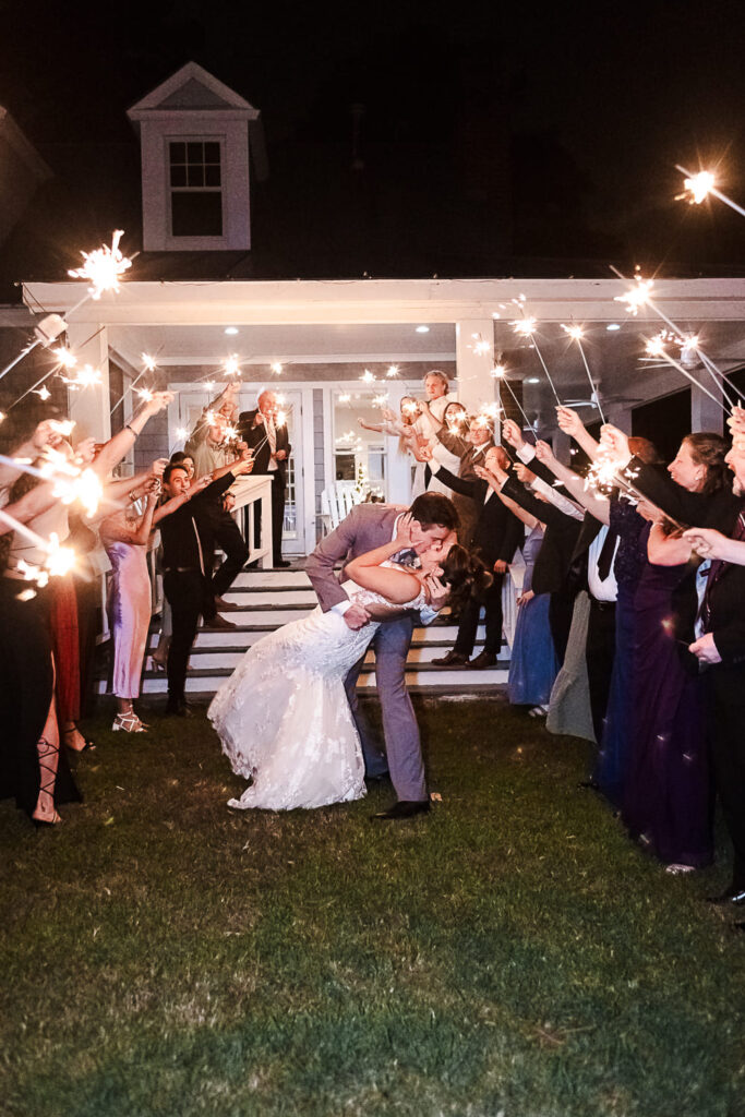 Waterfront wedding at Gatling Pointe Yacht Club Smithfield20