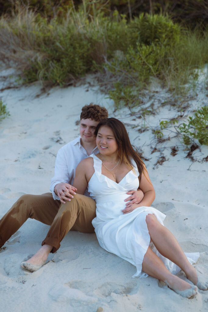Josie Rene Photography Hampton Roads - Photos of couple on a beach